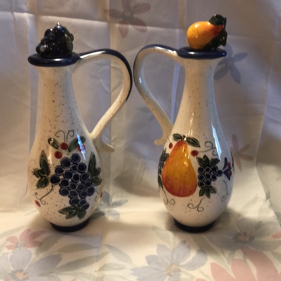 NWOT Julie Ueland f/Harry&David 2001 Decanters/Cruets w/Original Stoppers 10.5x5 - Picture 3 of 7